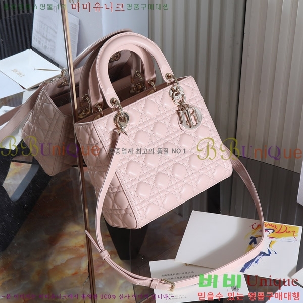 #��� ���̵�� �̵� M50660-4