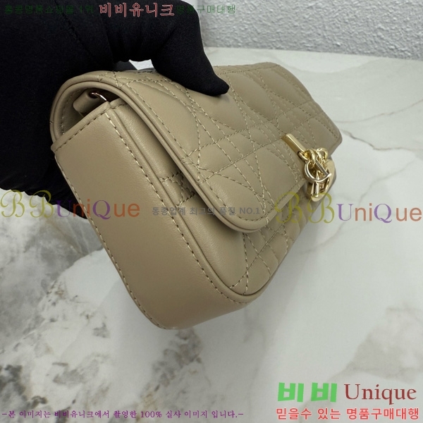 #��� ũ�ν��� ���� �� �޴��� �Ŀ�ġ �̴Ϲ� S0977-209