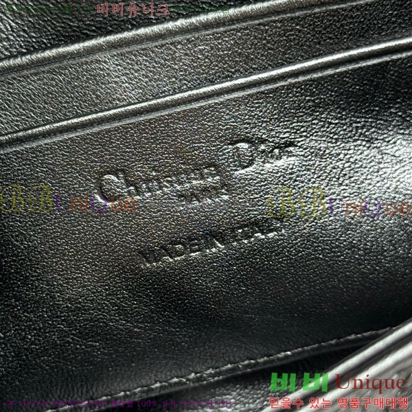 #��� ũ�ν��� ���� �� �޴��� �Ŀ�ġ �̴Ϲ� S0977-1002