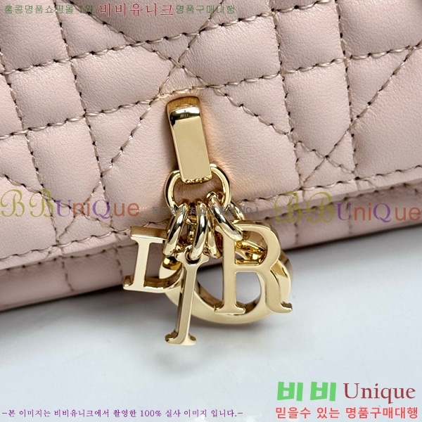 #��� ũ�ν��� ���� �� �޴��� �Ŀ�ġ �̴Ϲ� S0977-1014