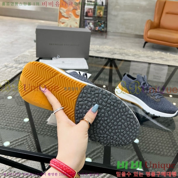 ���� ���ڷ� ��ġ�ڸ� ����Ŀ�� B6690555-7