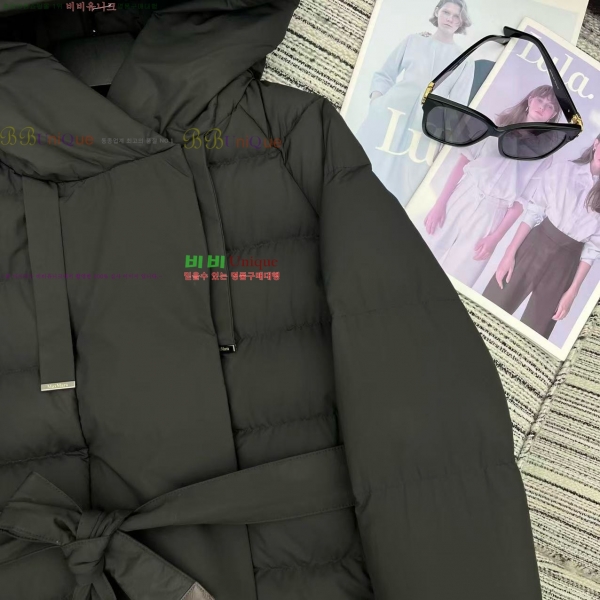 ���� ��**�� �ٿ� �е� MAXM3212088-7