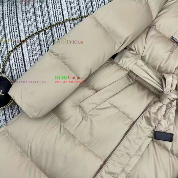 ���� ��**�� �ٿ� �е� MAXM2345088-10