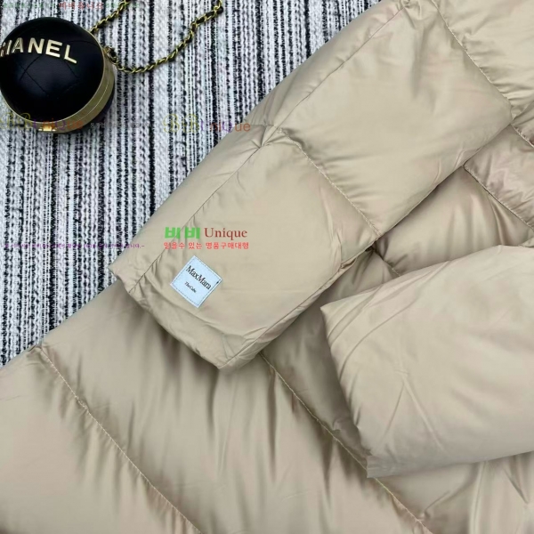 ���� ��**�� �ٿ� �е� MAXM2345088-10