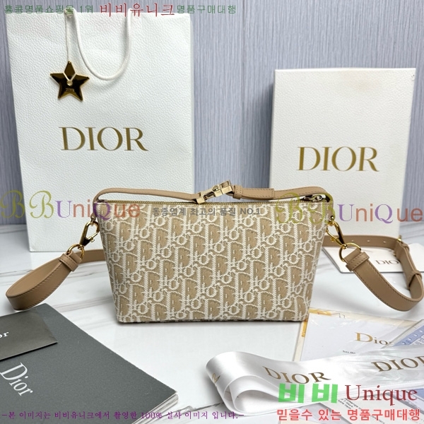 #��� Ʈ���� �븶�� �̵�� �Ŀ�ġ S5554-1001