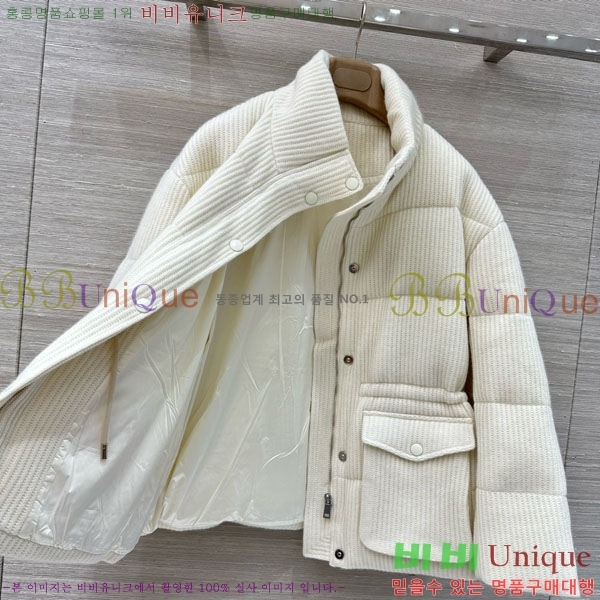 �������� ���ڷ� ��ġ�ڸ� �ٿ� �е� BC12120899-7