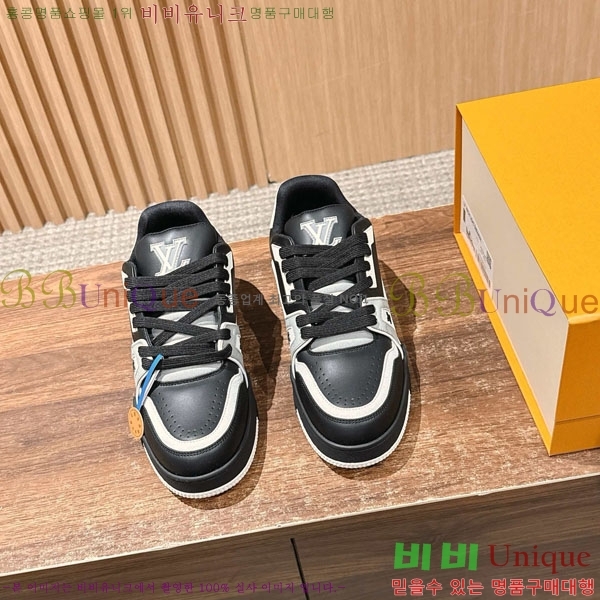 ���̺��� 𝐋-𝐓𝐑𝐀𝐈𝐍𝐄𝐑 ����Ŀ�� �������� L201990-9