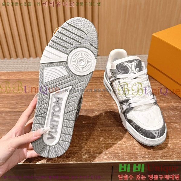 ���̺��� 𝐋-𝐓𝐑𝐀𝐈𝐍𝐄𝐑 ����Ŀ�� �������� L2017770-7