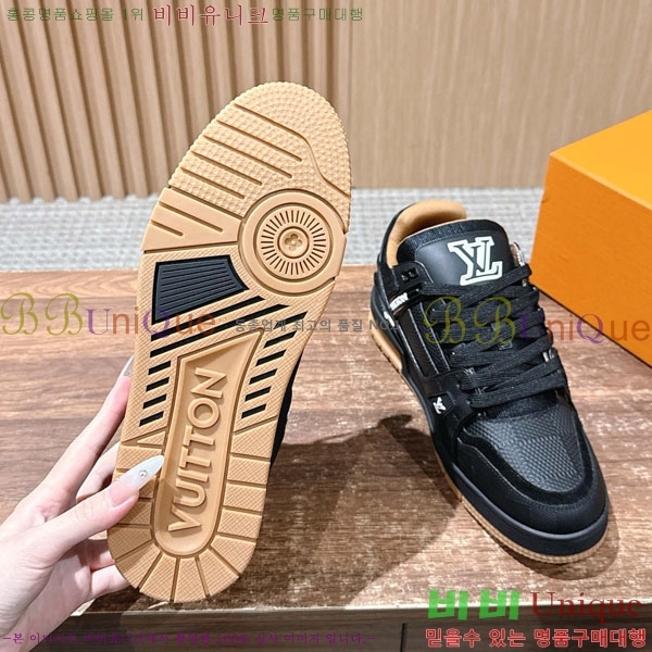 ���̺��� 𝐋-𝐓𝐑𝐀𝐈𝐍𝐄𝐑 ����Ŀ�� �������� L201990-7