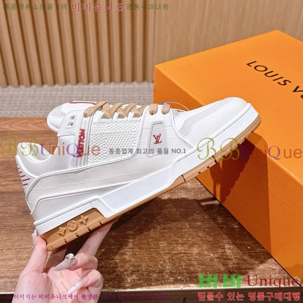 ���̺��� 𝐋-𝐓𝐑𝐀𝐈𝐍𝐄𝐑 ����Ŀ�� �������� L201990-8