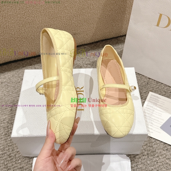 ��� �޸����� �÷����� 28DL2592612-2