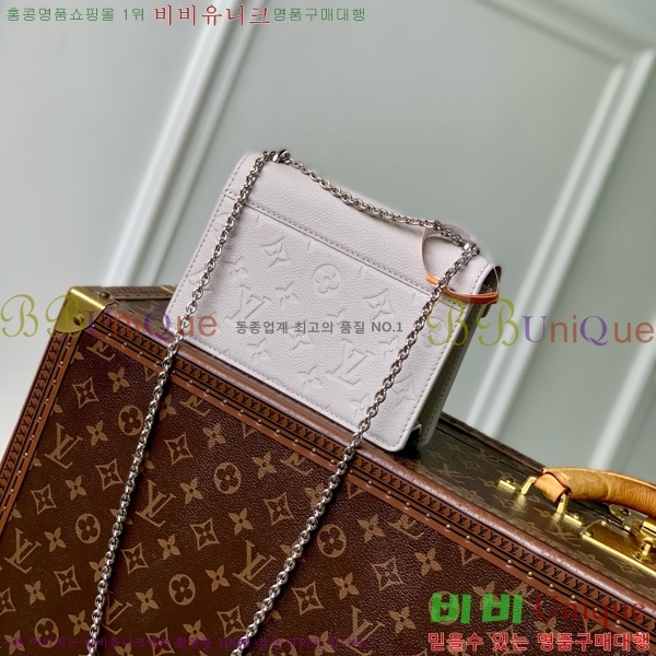 #���̺��� ���� �� ü�� ���� ũ�ν��� M13570-101