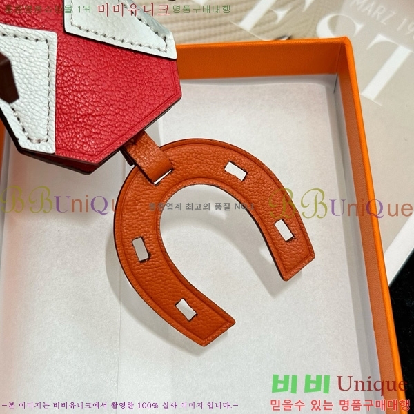 �����޽� Jockey Charm ���� HE4523806-2