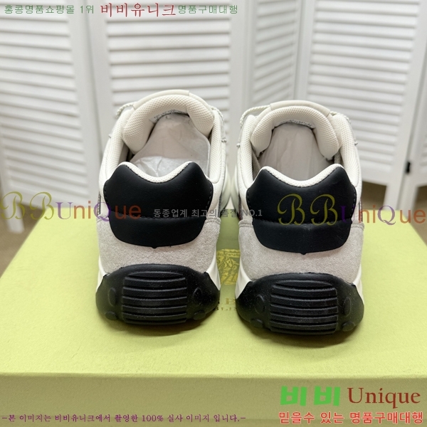 ���� ������ ����Ŀ�� B9908556-1