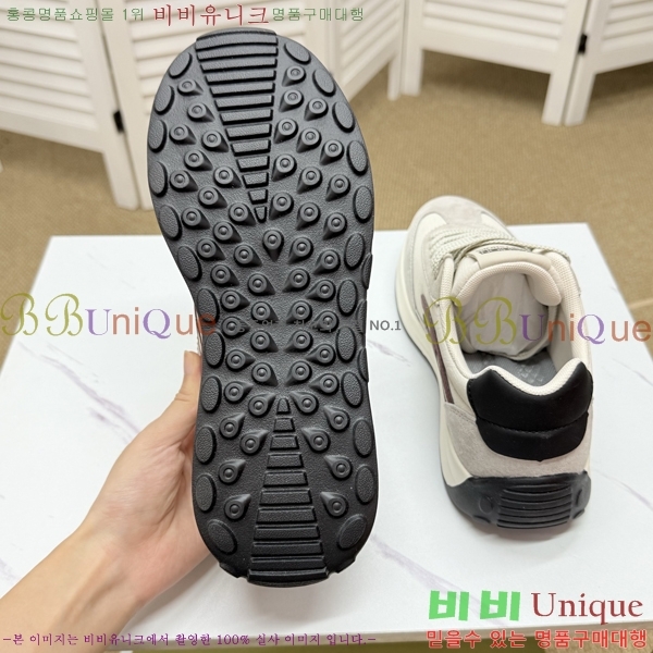 ���� ������ ����Ŀ�� B9908556-1