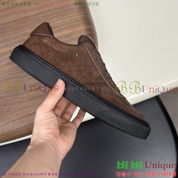 ���� ��**�� ����Ŀ�� MO286904-5