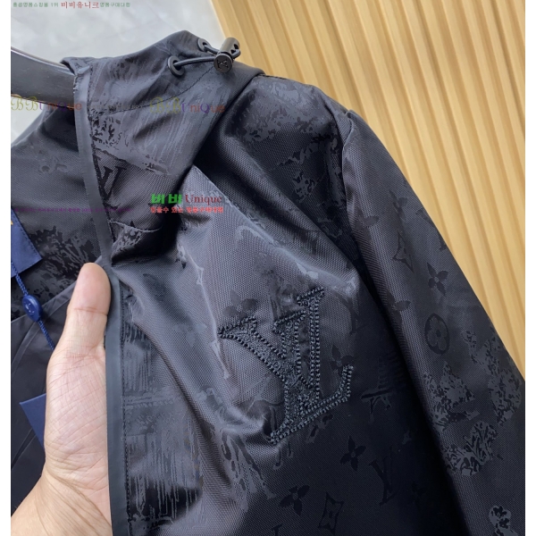 ���� ����*�� ĳ�־� ���� 31LV25102422-1