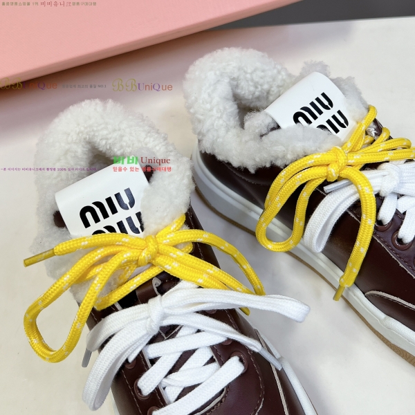 ���� �̿�̿� �þ �� ����Ŀ�� 36MU25101611-5