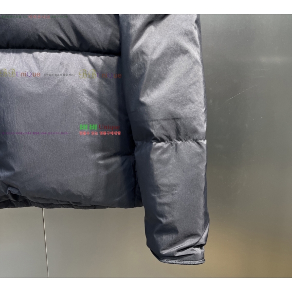���� ĳ��**�� Lawrence �ٿ� �е� 42CA2510305-1 ����