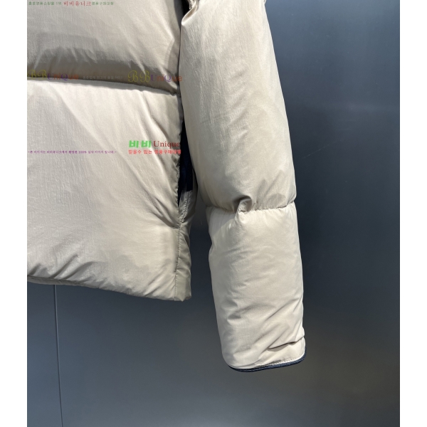���� ĳ��**�� Lawrence �ٿ� �е� 42CA2510305-2