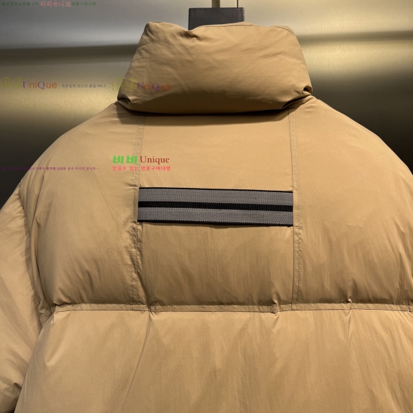 ���� ĳ��**�� Lawrence �ٿ� �е� 42CA2510305-2