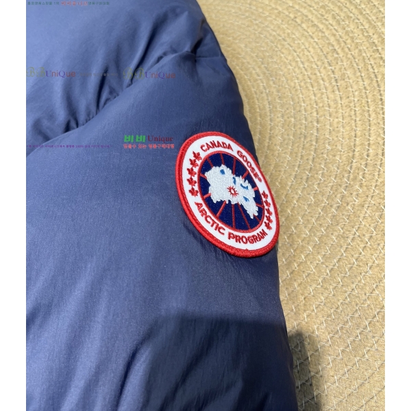 ���� ĳ��**�� Lawrence �ٿ� �е� 42CA2510305-4 ���̺�