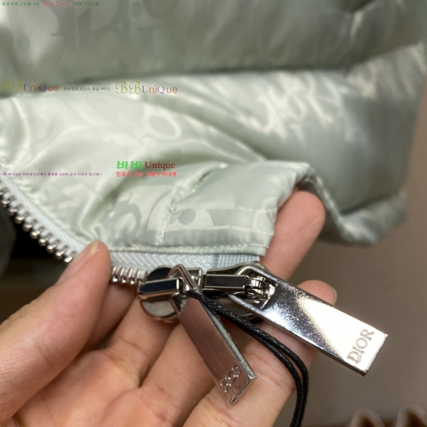 ���� ��* �ٿ� ��Ʈ �е� 61DR2511125-1