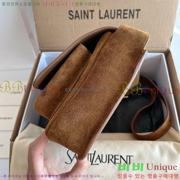 #���ζ� NIKI ��Ű ����ü ũ�ν��� 718556-2001