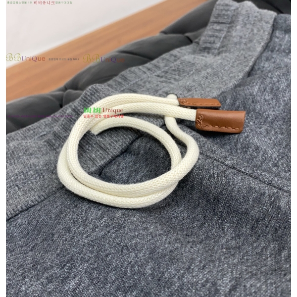 ���� ���ڷ� ��ġ�ڸ� ���� BC443971-2