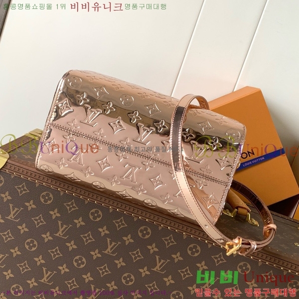 #���̺��� ���ǵ� �ݵѸ��� 25 M26497-101