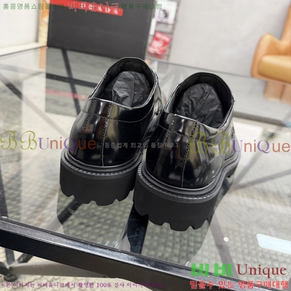 ���� ����� ���� P571873-1