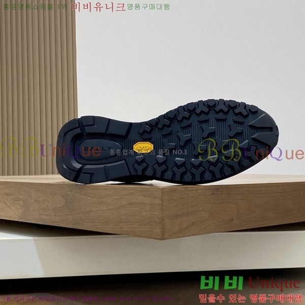 ���� �߸� ����Ŀ�� B883303-3