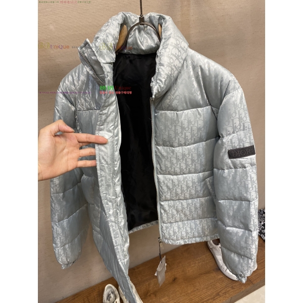 ���� ��* �ٿ� ��Ʈ �е� 61DR2511125-1