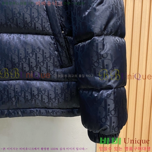 ���� ��� �ٿ� �е� CD6241685-1