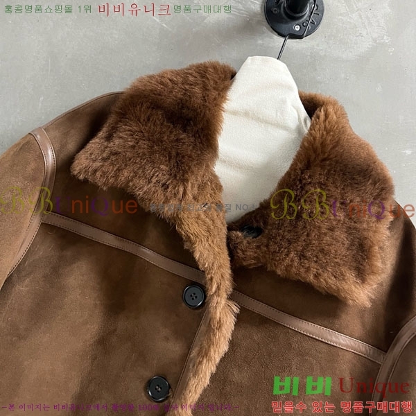  ̿̿ þ   MIU42302-3