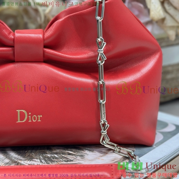 #��� ���� ü�ι� M0714-104