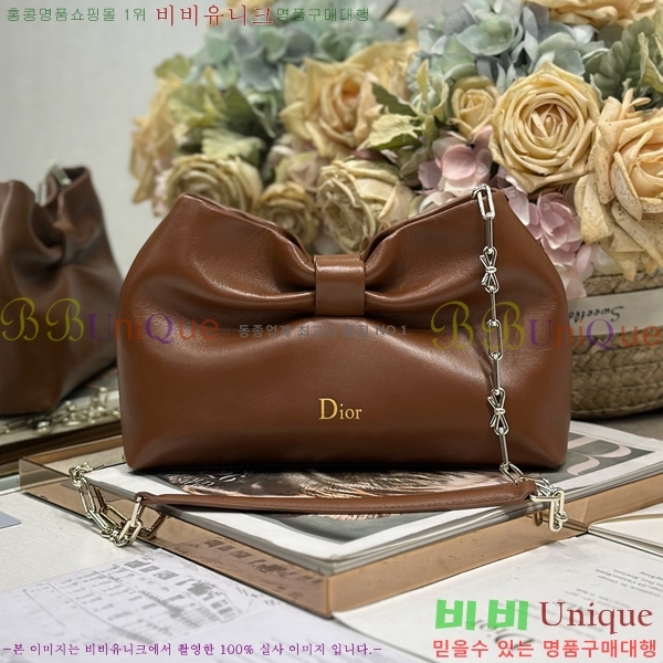 #��� ���� ü�ι� M0714-105