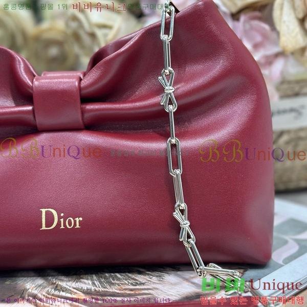 #��� ���� ü�ι� M0714-106