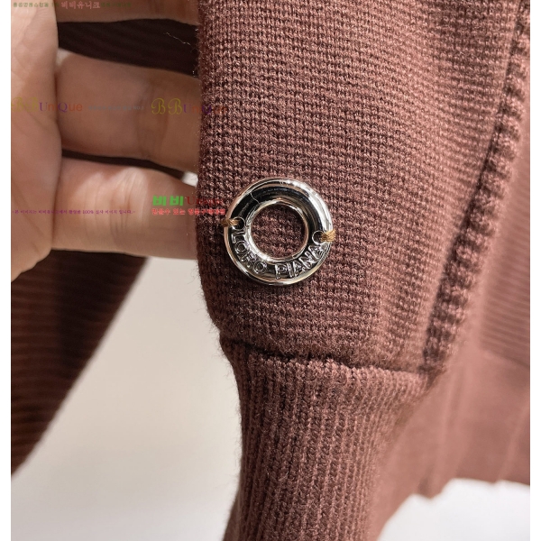 ���� �η�**�� ����� ��Ŷ LP1372581-2