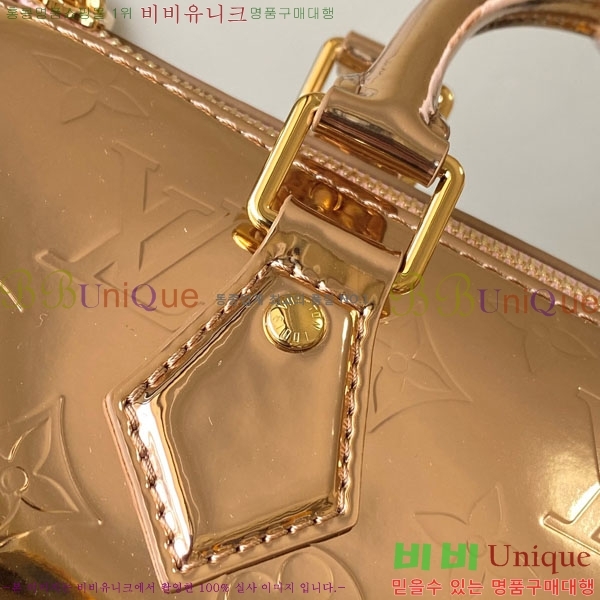 #���̺��� ���ǵ� �ݵѸ��� 25 M26497-2001