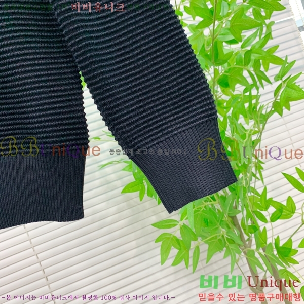 ���� �̿�̿� ������ MI64771-4