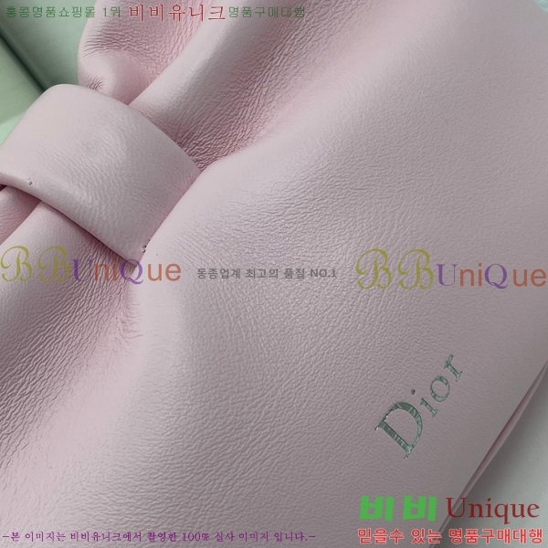 #��� ����� ���� M0715-124