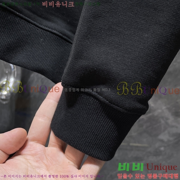 ���� ũ������ ������ CH8677