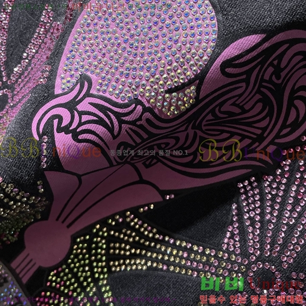 ���� ũ������ ���� Ƽ���� CH8928