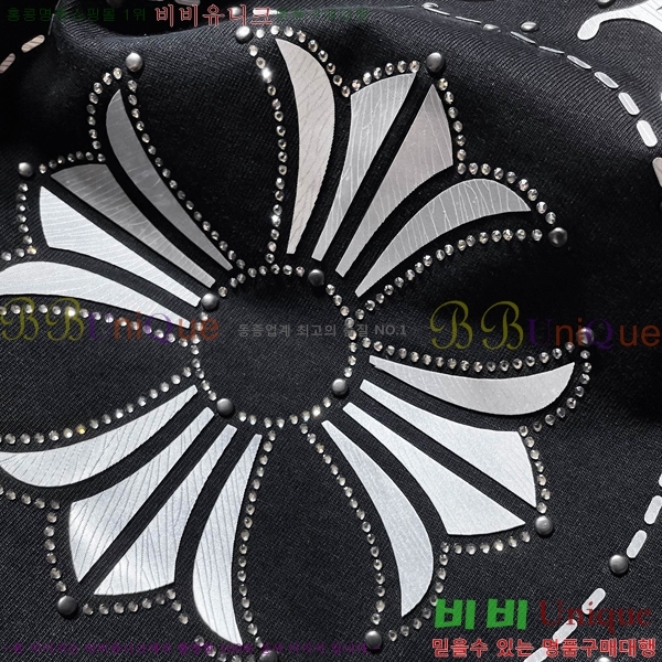 ���� ũ������ ���� Ƽ���� CH8978-1