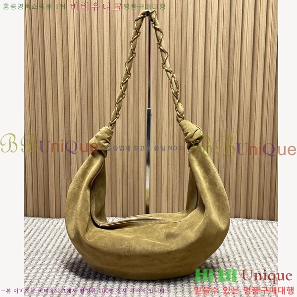 #���ζ� �Ƹ����� ȣ���� 862210-303