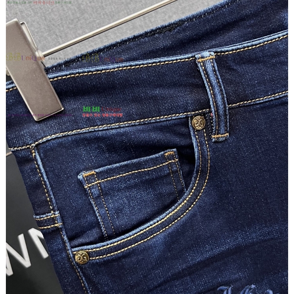 ���� ũ������ û���� CH246158