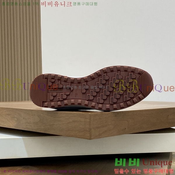 ���� �η�**�� ����Ŀ�� LP55506411