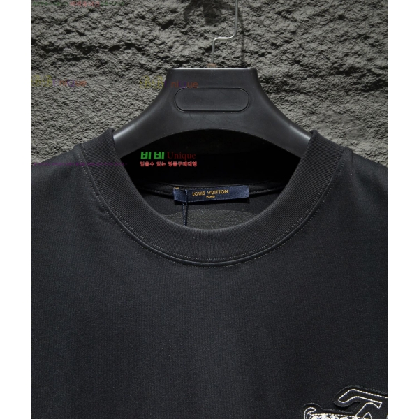 ���� ũ������ ���� Ƽ���� CH816745-5