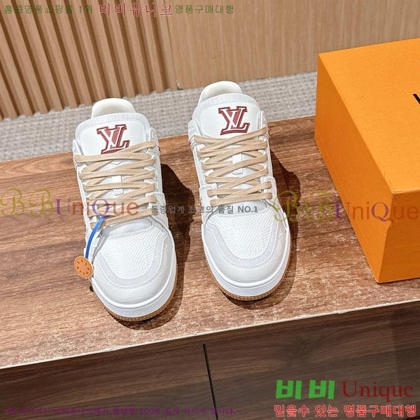 �������� LV Ʈ���̳� ����Ŀ�� LV5116602-12